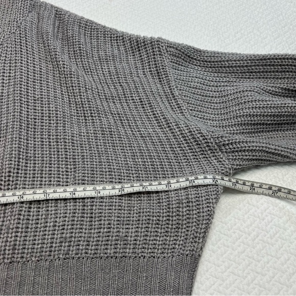 𝅺streetwear Society🖤Cropped Grey Knit Sweater Hood Size S - Picture 7 of 10